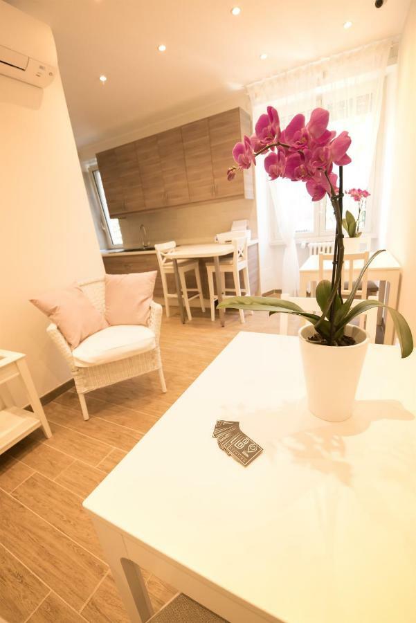 บีเพลซ อาเวนติโน Hotel โรม ภายนอก รูปภาพ